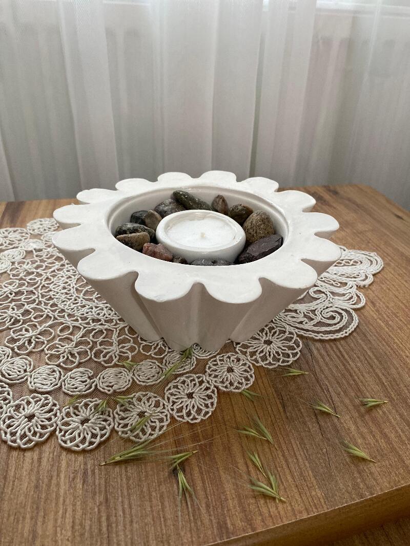 Doğal Deniz Taşlı Dekoratif Lotus Ate