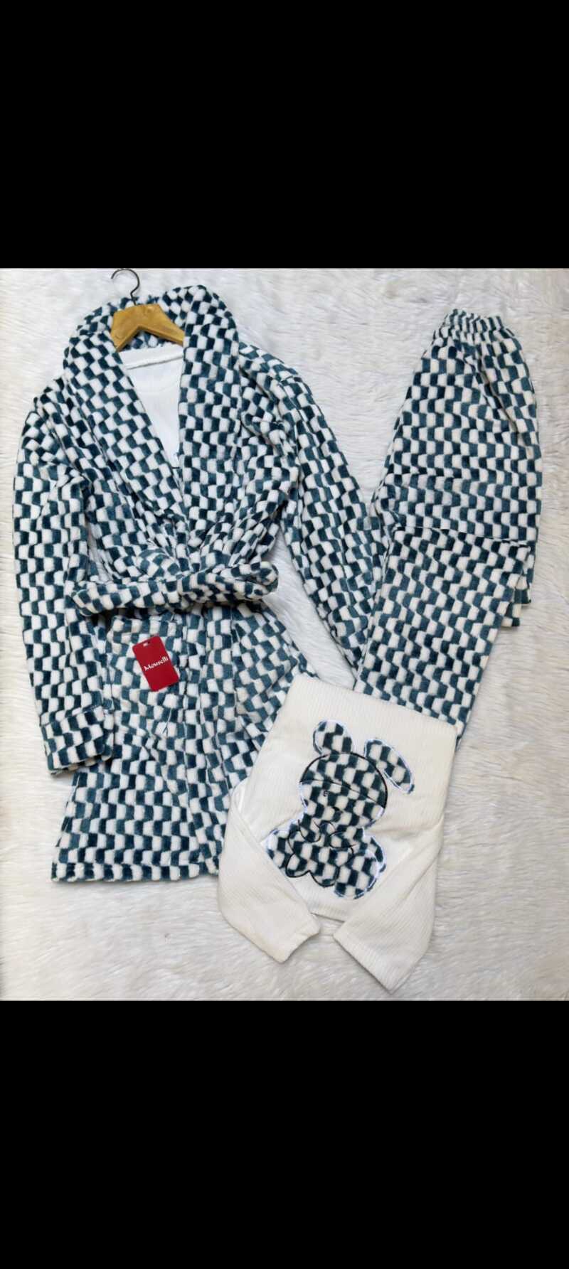 Ayıcıklı pijama takımı 