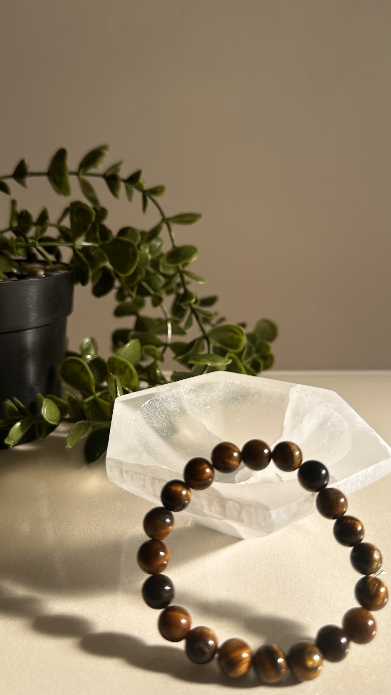 Kaplan gözü bileklik