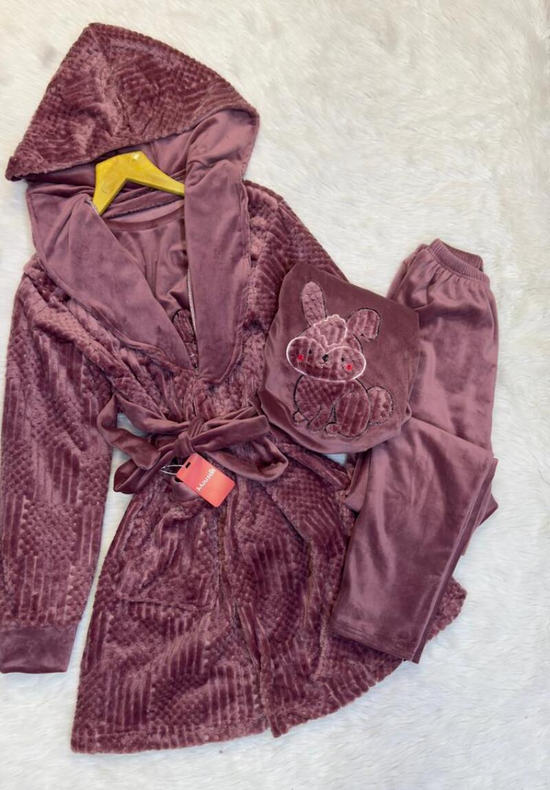 Tavşan desen pijama takımı