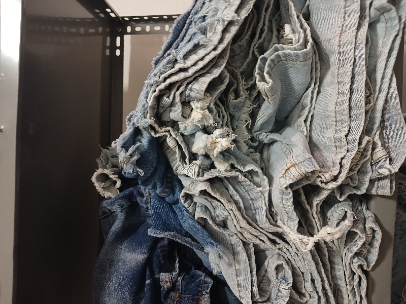 Kot şort 5 kg XS/S/M/L beden karışık